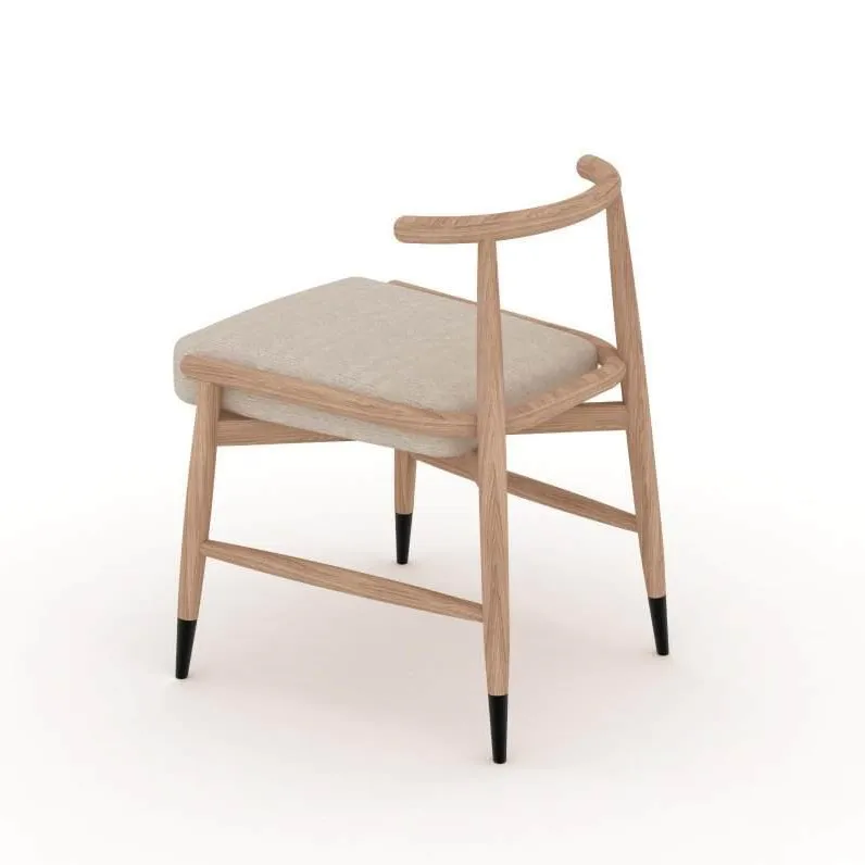 Amanj Chair